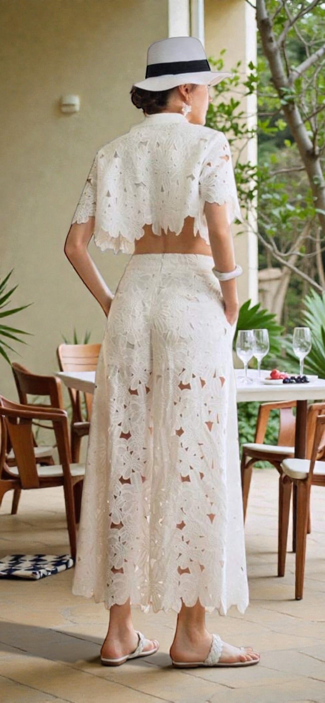 Ensemble Deux Pièces Dentelle Bohème Femme – Top Court et Pantalon Long – Vert Olive & Blanc Ivoire