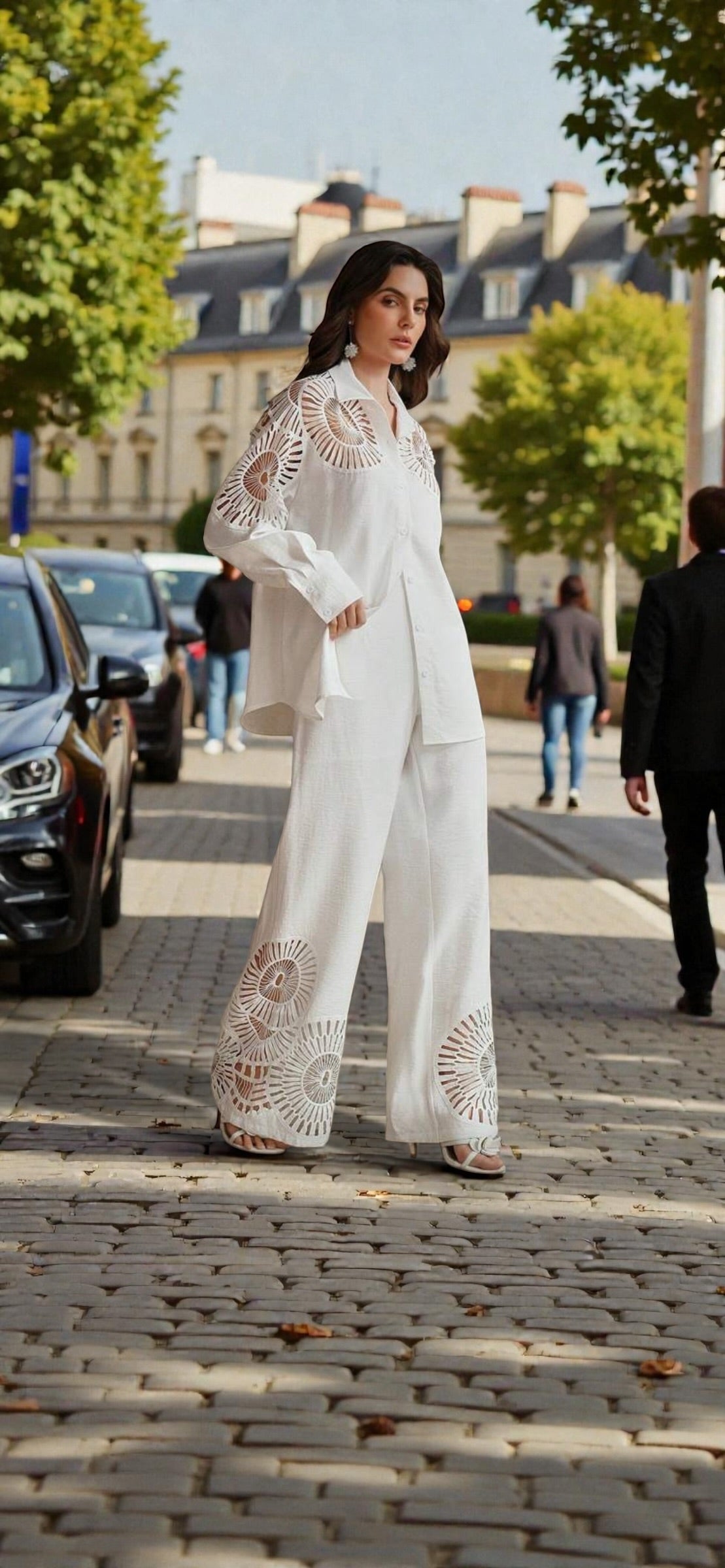 Ensemble Pantalon Blanc Minimaliste – Chemise ajourée & Coupe Large Printemps